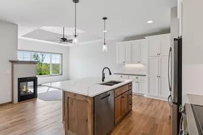 109 Vista Way, Waconia, MN 55387 - Photo 6