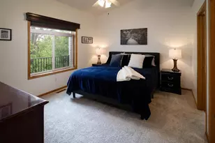 13877 Ventura Pl, Savage, MN 55378 - Photo 10
