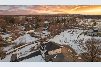 2388 Laurie Court, Roseville, MN 55113 - Photo 76