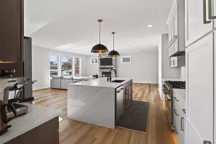 2388 Laurie Ct, Roseville, MN 55113 - Photo 24