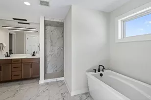 2388 Laurie Ct, Roseville, MN 55113 - Photo 32