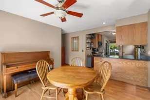 424 Oakwood Dr, Anoka, MN 55303 - Photo 6