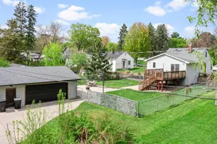 424 Oakwood Dr, Anoka, MN 55303 - Photo 16