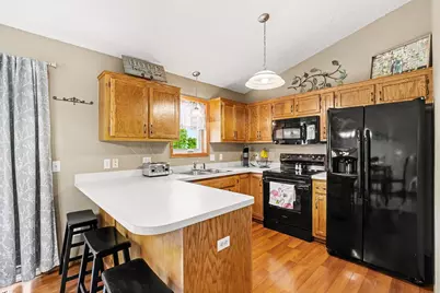 16382 Goodview Trail, Lakeville, MN 55044 - Photo 8