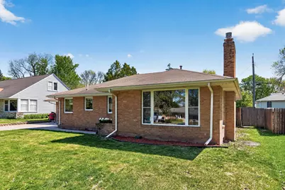 3606 Beard Avenue N, Robbinsdale, MN 55422 - Photo 2