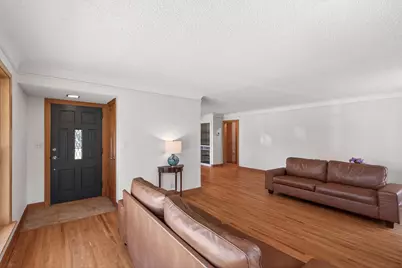 3606 Beard Avenue N, Robbinsdale, MN 55422 - Photo 4