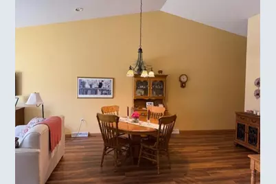 1004 W Lake Boulevard, Winona, MN 55987 - Photo 6