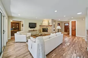 220 Glenbrook Rd N, Wayzata, MN 55391 - Photo 4