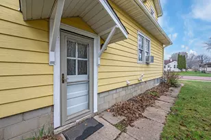 722 E 3rd St, Fairmont, MN 56031 - Photo 34