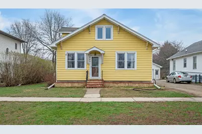722 E 3rd Street, Fairmont, MN 56031 - Photo 1