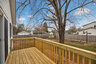 4203 Lake Dr N, Robbinsdale, MN 55422 - Photo 32