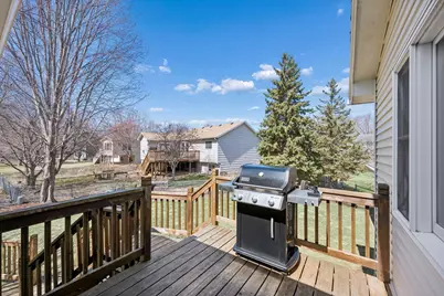 9769 Kirkwood Lane N, Maple Grove, MN 55369 - Photo 38