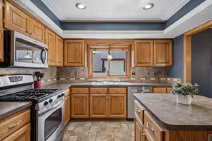 9769 Kirkwood Ln N, Maple Grove, MN 55369 - Photo 14