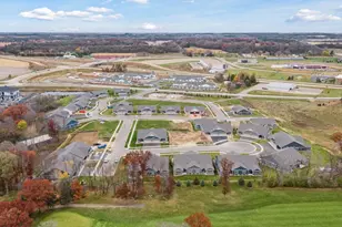 2847 Thompson Dr, River Falls, WI 54022 - Photo 40