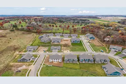 2847 Thompson Drive, River Falls, WI 54022 - Photo 48