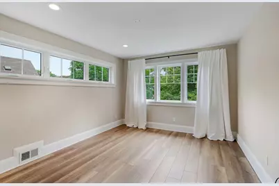 5248 Beard Avenue S, Minneapolis, MN 55410 - Photo 20