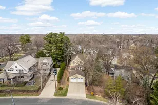 5420 Woodcrest Dr, Edina, MN 55424 - Photo 36