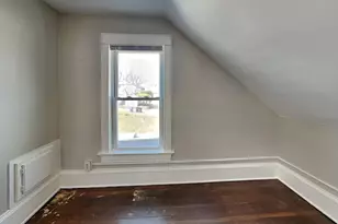 4042 Clinton Ave, Minneapolis, MN 55409 - Photo 10