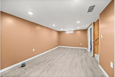 5333 James Avenue N, Brooklyn Center, MN 55430 - Photo 14