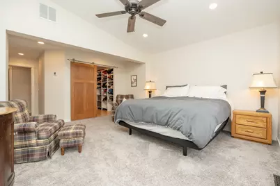 107 S Belmont Drive, Mankato, MN 56001 - Photo 18