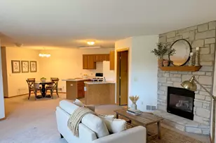 6811 York Pl N, Brooklyn Center, MN 55429 - Photo 16