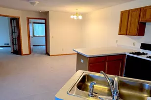 6811 York Pl N, Brooklyn Center, MN 55429 - Photo 12