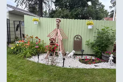 101 N Fayal Avenue, Eveleth, MN 55734 - Photo 4