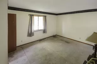 3995 Stockdale Dr, Vadnais Heights, MN 55127 - Photo 8