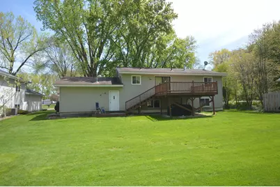3995 Stockdale Drive, Vadnais Heights, MN 55127 - Photo 16
