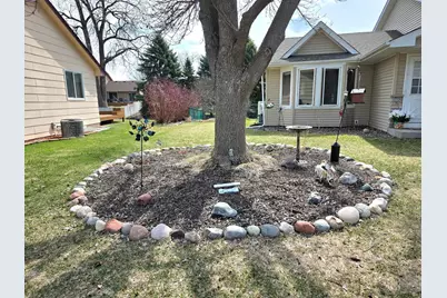 9243 Queens Gardens N, Brooklyn Park, MN 55443 - Photo 2