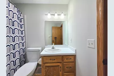 9243 Queens Gardens N, Brooklyn Park, MN 55443 - Photo 22