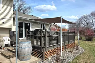 9243 Queens Gardens N, Brooklyn Park, MN 55443 - Photo 10