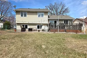 9243 Queens Gardens N, Brooklyn Park, MN 55443 - Photo 6