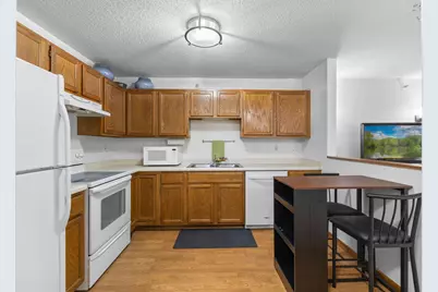 1225 Ferndale Street N #B9, Maplewood, MN 55119 - Photo 10