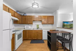 1225 Ferndale St N, Maplewood, MN 55119 - Photo 10