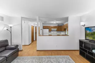 1225 Ferndale St N, Maplewood, MN 55119 - Photo 14