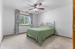 1225 Ferndale St N, Maplewood, MN 55119 - Photo 4