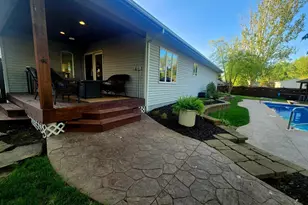 905 4th Ave SE, Pipestone, MN 56164 - Photo 6