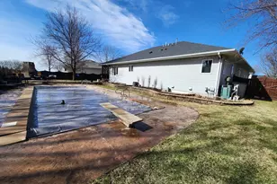 905 4th Ave SE, Pipestone, MN 56164 - Photo 12