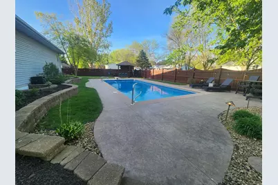 905 4th Avenue SE, Pipestone, MN 56164 - Photo 10