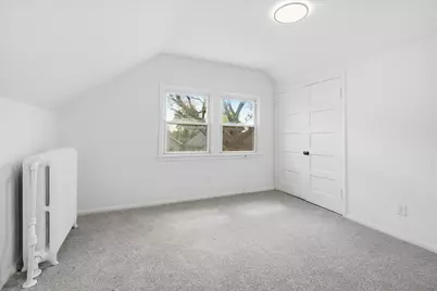 949 Conway Street, Saint Paul, MN 55106 - Photo 32
