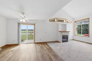 1673 Lexington Ln, Shakopee, MN 55379 - Photo 20