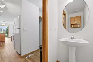 1673 Lexington Ln, Shakopee, MN 55379 - Photo 12