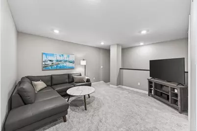 5251 Long Pointe Pass, Woodbury, MN 55129 - Photo 10