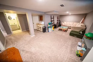 1412 9th Ave NE, Rochester, MN 55906 - Photo 32