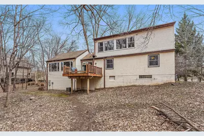 3923 Elmwood Street, Vadnais Heights, MN 55127 - Photo 8