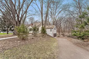 3923 Elmwood St, Vadnais Heights, MN 55127 - Photo 2