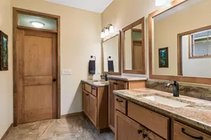 1396 Palisade Path, Woodbury, MN 55129 - Photo 32