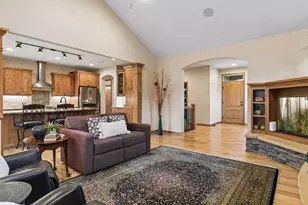 1396 Palisade Path, Woodbury, MN 55129 - Photo 12