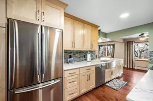 1617 Utah Ave S, Saint Louis Park, MN 55426 - Photo 6